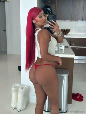 rubi rose fap butt ass thong bikini Photo